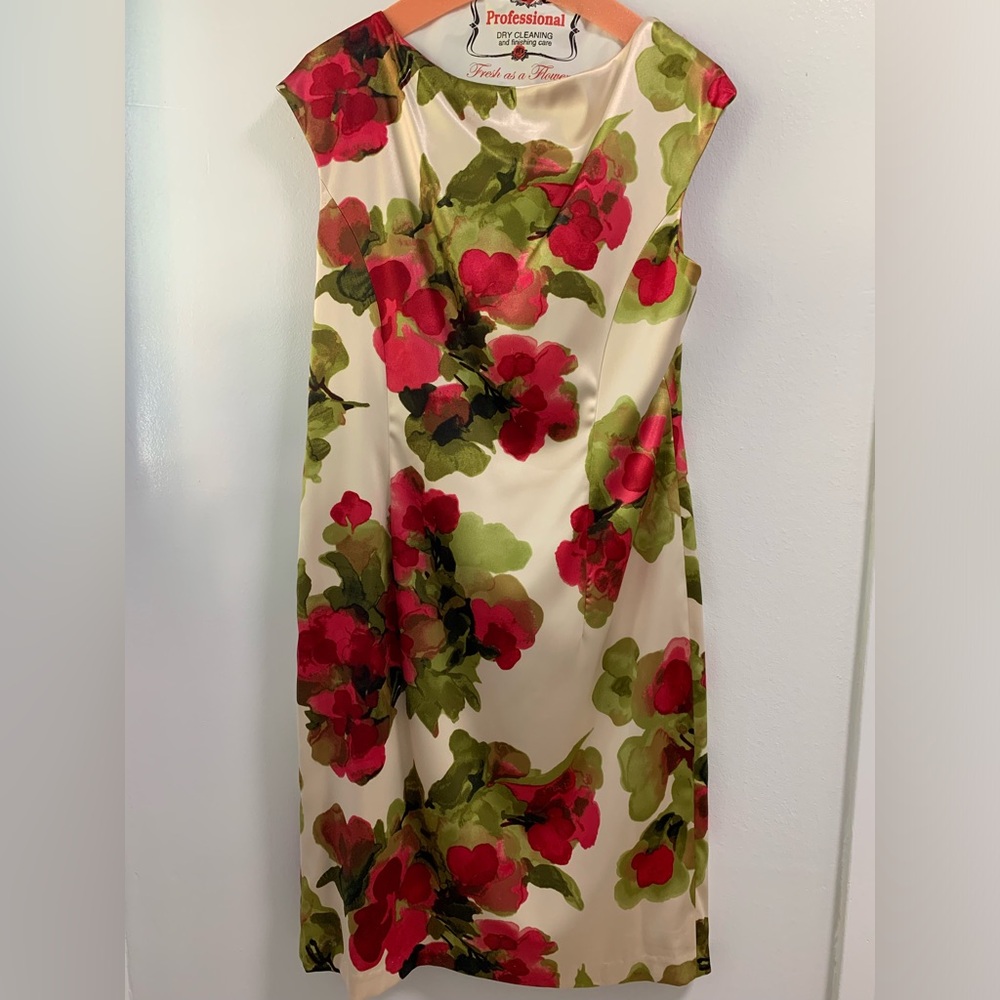 Evan Picone floral dress.